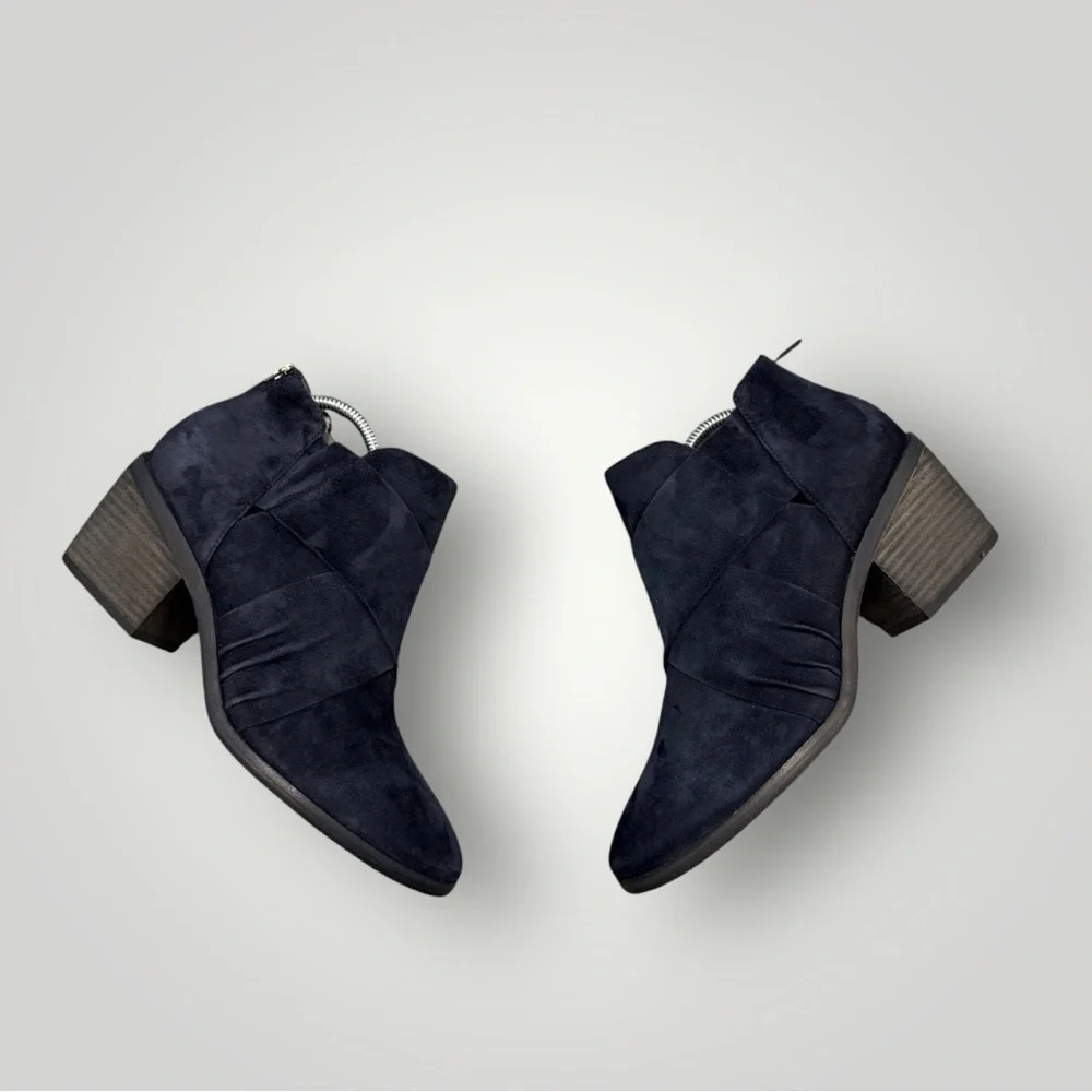 Eileen Fisher Irwin Suede Bootie Navy‎ Blue Sz 10